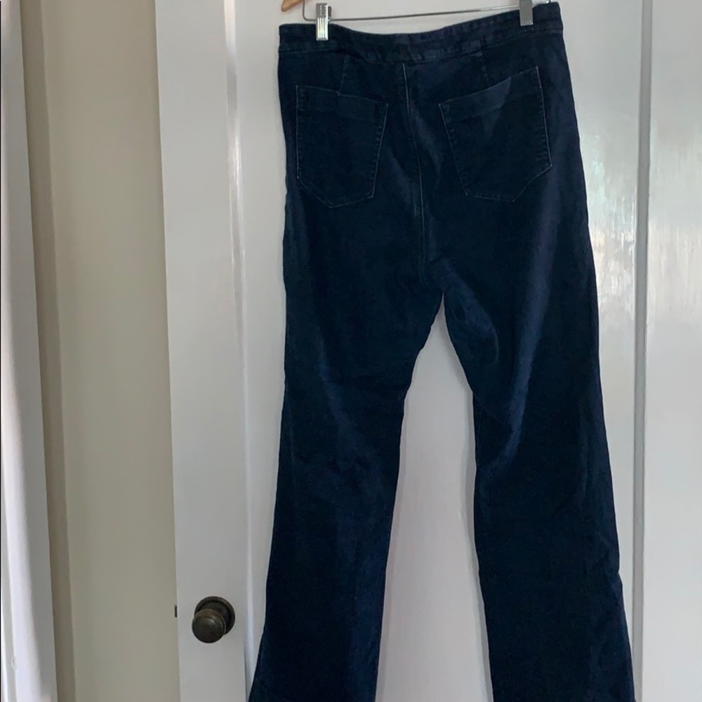 Jeans - Picture 4 of 5